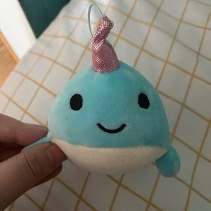 3.5” party hat whale squishmallow